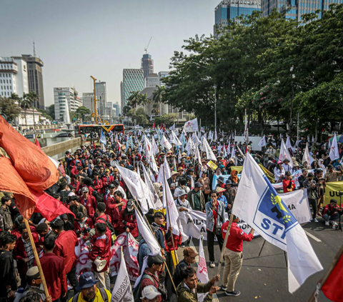 Ada Demo Buruh di Patung Kuda, Hindari Jalan Ini