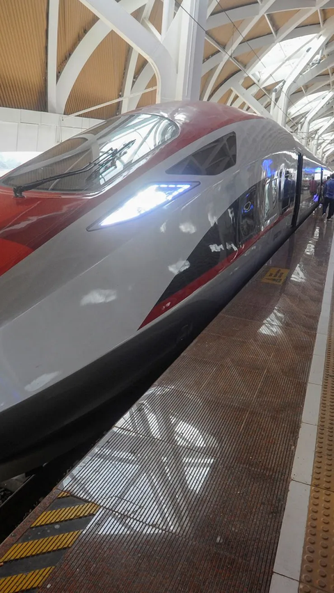 Kabar Gembira! Kereta Cepat Jakarta-Bandung Masih Gratis hingga Pertengahan Oktober<br>