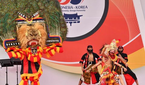 Dubes Sulis menyampaikan harapan Festival Indonesia 2023 senantiasa akan diingat oleh masyarakat Indonesia dan Korea