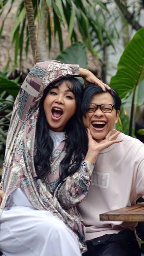 Almost Divorced from Armand Maulana, Dewi Gita: It's a Huge Problem, This is Insane.