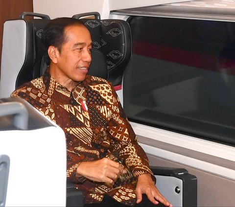 Jokowi Sebut Studi Kereta Cepat Bandung-Surabaya Rampung Dua Pekan