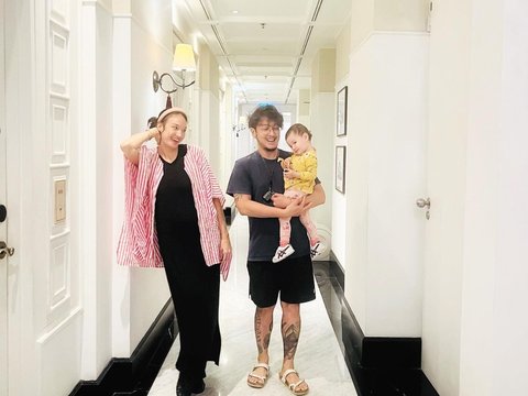 Selamat! Nadine Chandrawinata Melahirkan Anak Kedua