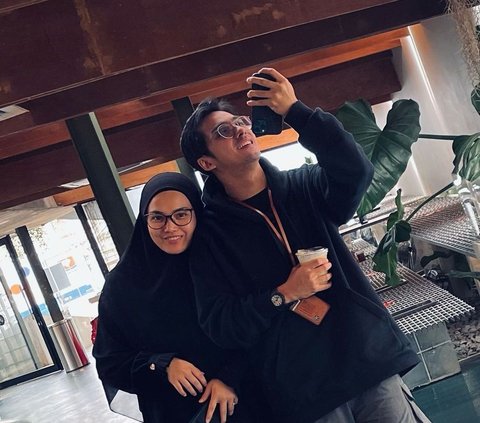 Initially Thought to be Possessive, Ricky Harun is Actually Happy His Wife Forces Him to Do This Habit