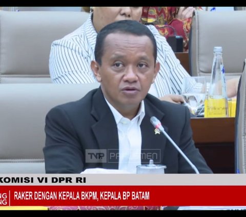 Menteri Investasi Bahlil Lahadalia kembali memenuhi panggilan Komisi VI DPR guna membahas Tindak Lanjut Permasalahan lahan di Pulau Rempang, Batam, Kepulauan Riau.