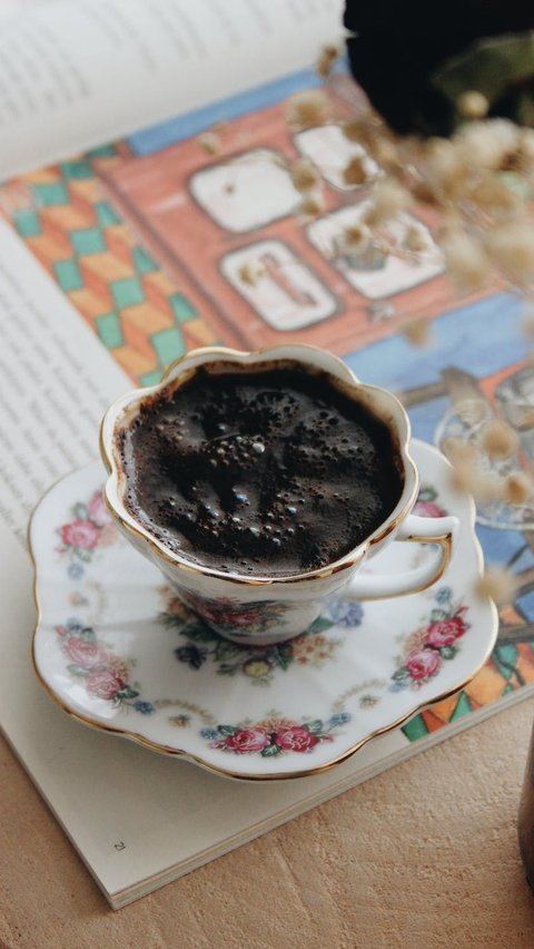 2. Kopi Hitam