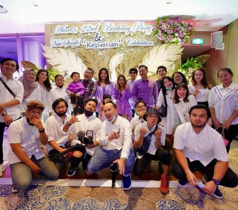 7 Tahun Kerja Bareng dan Kini Nikah, Ini Potret Akrab Sus Pipit Pengasuh Arsya dan Keluarga Hermansyah