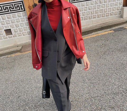 Red Leather Jacket, Creating a Stylish Maximum Look While Traveling