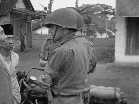 Melihat Kejamnya Tentara KNIL di Tahun 1948, Todongkan Senjata pada Warga Indonesia Bikin Ketar-Ketir