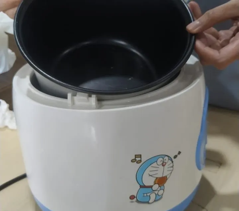 Pemerintah Bagi-Bagi 500 Ribu Rice Cooker Gratis Bulan Depan