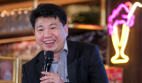 Hendy Lim selaku Head of Sports Business Emtek Group memperkenalkan Poli TV yang merupakan channel television 24 hour pertama dengan 100% kontennya adalah voli.<br>