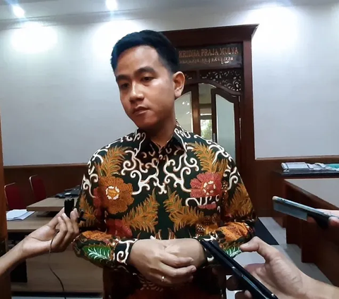 Misteri Keberadaan Gibran di Jakarta Jelang Prabowo Umumkan Cawapres