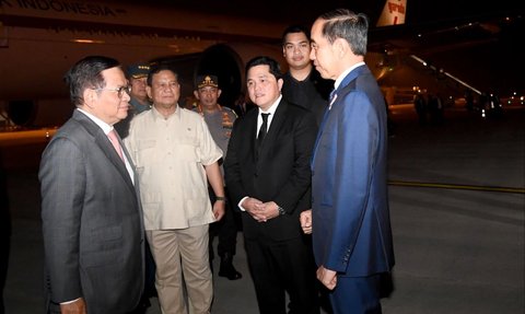 Tiba di Tanah Air, Jokowi Disambut Prabowo Hingga Erick Thohir