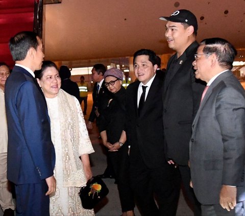 Tiba di Tanah Air, Jokowi Disambut Prabowo Hingga Erick Thohir