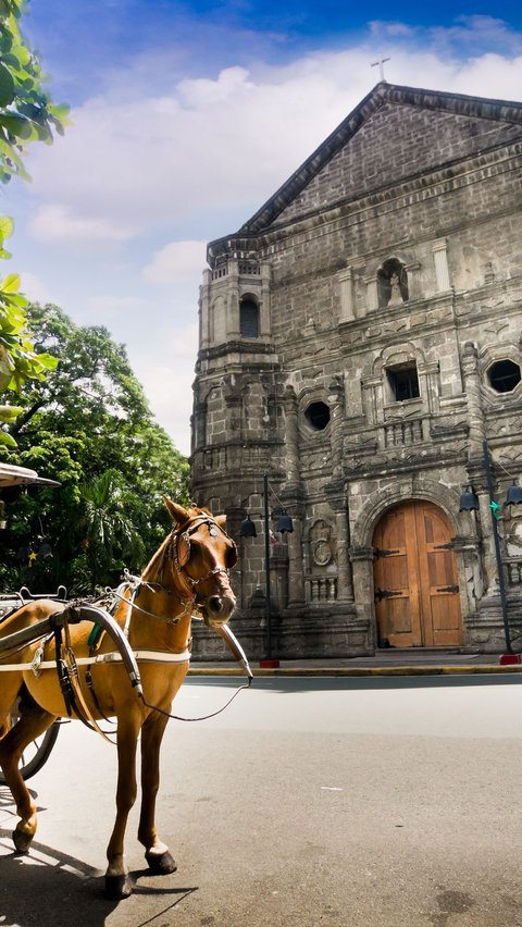 Serunya Berkeliling Intramuros, Wisata Sejarah Kota Tua di Filipina