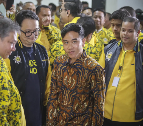 Usai Golkar Deklarasi Gibran Cawapres, Prabowo dan Airlangga Temui Jokowi di Istana