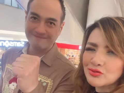 Terlihat Romantis Barbie Kumalasari dengan Ferry Irawan, Netizen 'Cocok Banget Semoga Cepat ke Pelaminan'