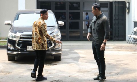 FOTO: Gibran dan AHY Kompak Bungkam Usai Gelar Pertemuan Tertutup