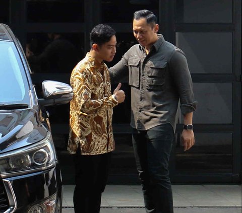 FOTO: Gibran dan AHY Kompak Bungkam Usai Gelar Pertemuan Tertutup