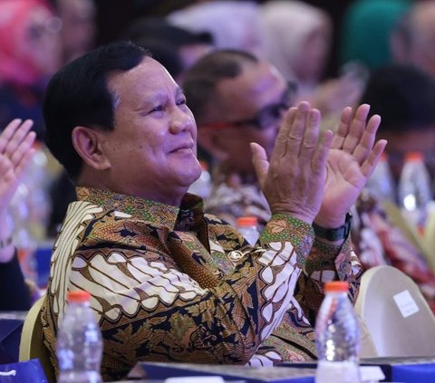 Erick Thohir Uploads Photo of Prabowo and Zulhas, Writes Caption 