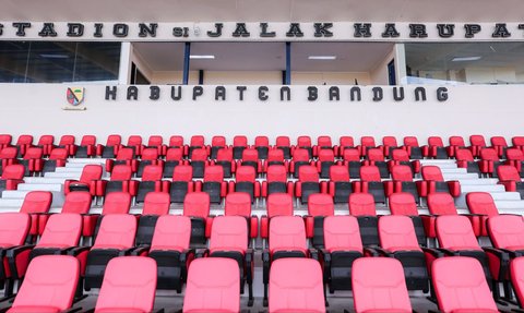 <b>Timnas Jerman hingga Argentina akan Merumput di Stadion Si Jalak Harupat</b>