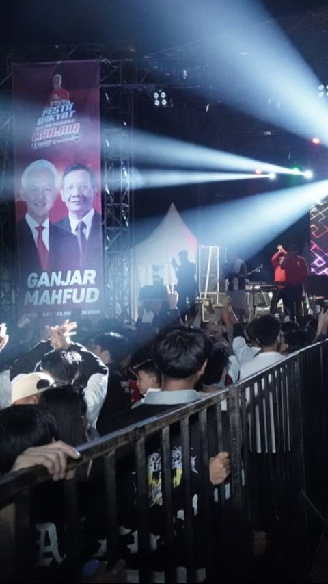 Aksi Kuburan & Souljah Guncang Pesta Rakyat Relawan Ganjar di Cianjur<br>