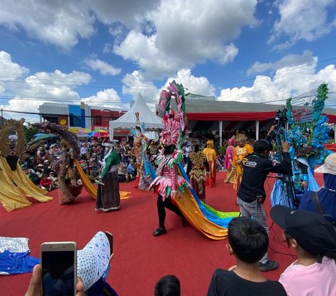 Seni Minahasa dan Sistem Berbasis Digital di Bontang City Carnival 2023