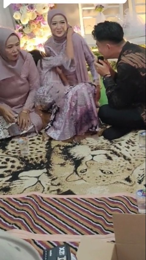 Viral Momen Seorang Anak Menangis saat Ada Pria Minta Izin Menikahi Ibunya, Warganet Ikut Terharu