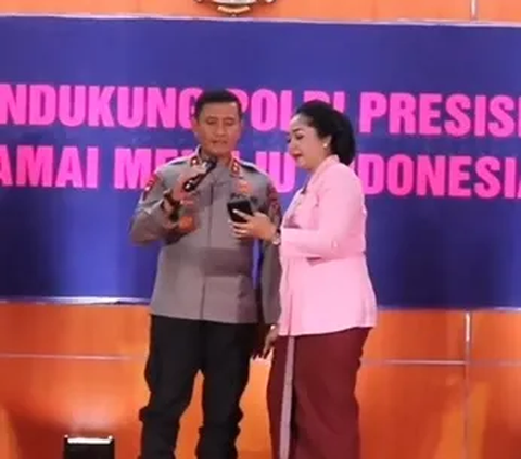 Di Balik Kesuksesan Jenderal Bintang 2 Polri ini, Ada Sosok Wanita Cantik yang Janjinya Luar Biasa