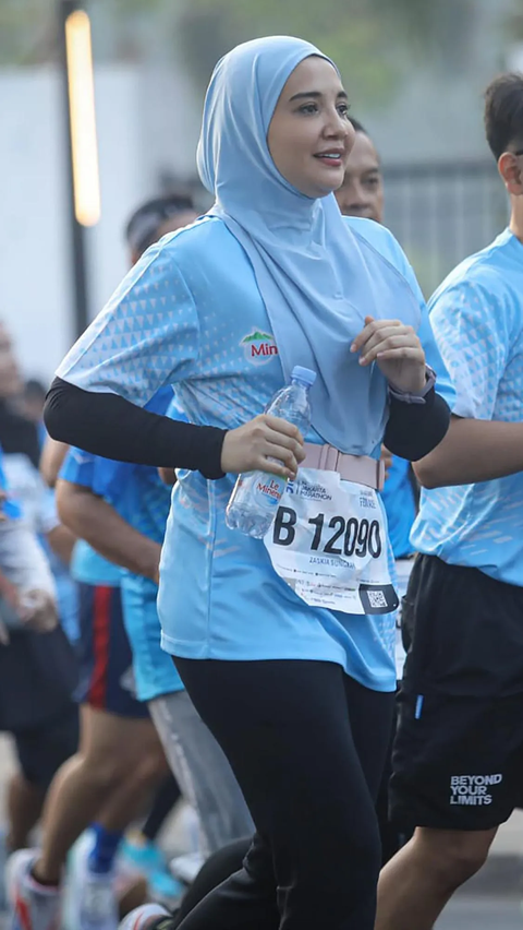 Kegiatan Jakarta Marathon ini bertujuan untuk menumbuhkan sekaligus menyadarkan masyarakat Indonesia tentang gaya hidup sehat dan menjaga lingkungan.