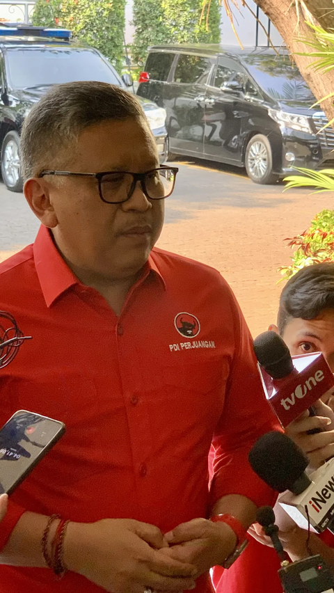 <br>Soal Prabowo-Gibran, Sekjen PDIP: Ganjar-Mahfud Tegakkan Keadilan dan Anti-KKN<br>