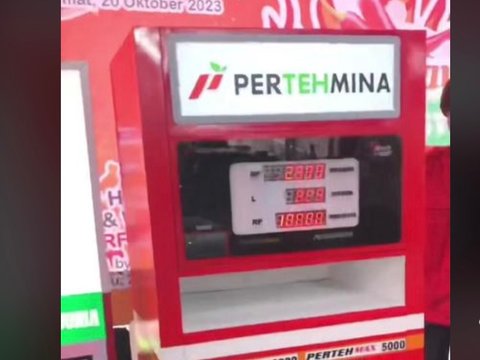 Viral Jualan Es Teh Mirip Pom Bensin Mini, Begini Potret Uniknya yang Curi Perhatian Pembeli