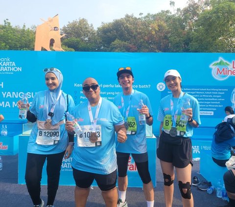 Sederet Selebriti Indonesia Rasakan Kesegaran yang Berbeda di Ajang Jakarta Marathon 2023