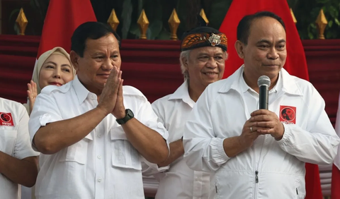 Pelaksana Tugas (Plt) Ketua Projo Jateng, Sinnal Begnur mengatakan, anggota yang memilih mendukung Prabowo-Gibran hampir 90 persen. Sedangkan Ganjar-Mahfud belum dihitung secara pasti.<br>