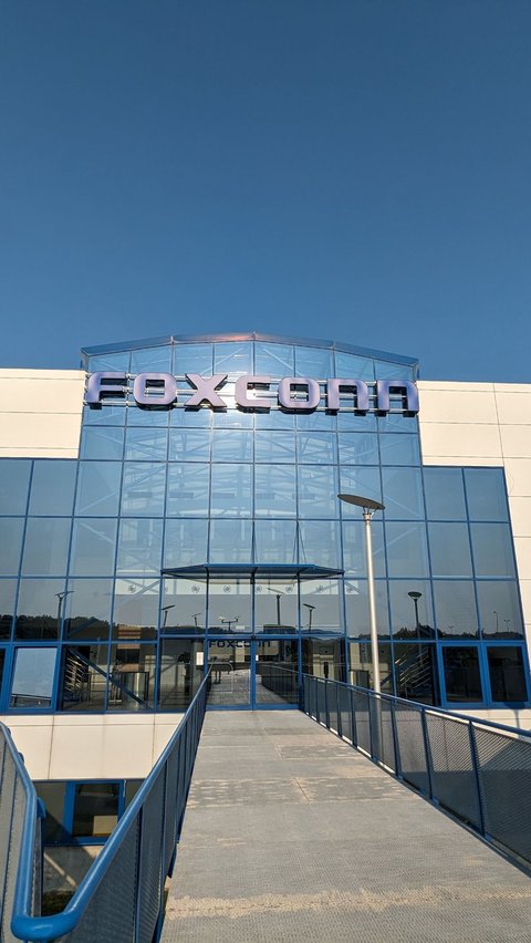 Nestapa Buruh iPhone, Tragedi Bunuh Diri di Pabrik Foxconn China