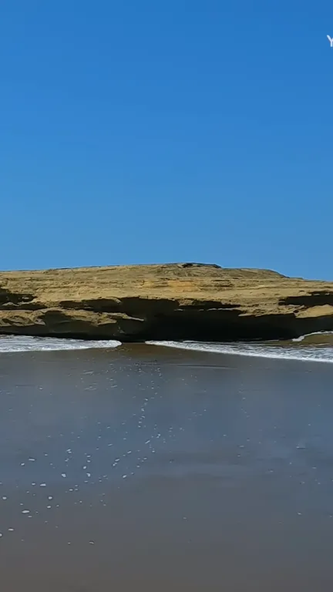 Pantai di Garut Ini Masih Jarang Diketahui, Ada Deretan Tebing yang Eksotis