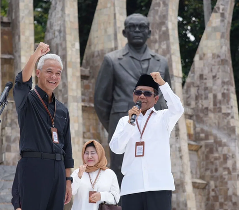 MK Tolak Gugatan Usia Capres Maksimal 70 Tahun, Mahfud MD: Pak Prabowo Silakan Mendaftar