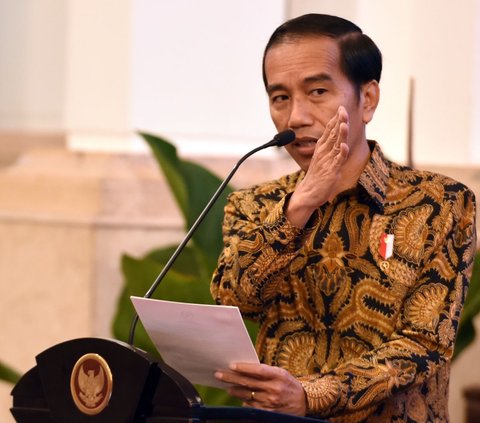 Jokowi Responds to Accusations of Building a Political Dynasty and His Relationship with PDIP After Gibran Becomes Prabowo's Vice Presidential Candidate