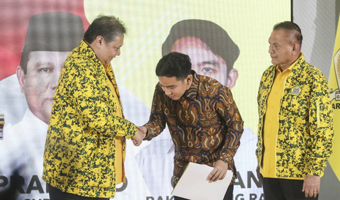 Airlangga meyakini jika Wali Kota Solo Gibran Rakabuming Raka bersedia menjadi bakal cawapres Prabowo.