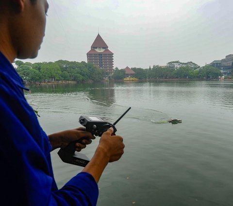 FOTO: Melihat Keseruan Kontes Kapal Cepat Tak Berawak Nasional 2023