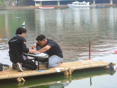 FOTO: Melihat Keseruan Kontes Kapal Cepat Tak Berawak Nasional 2023