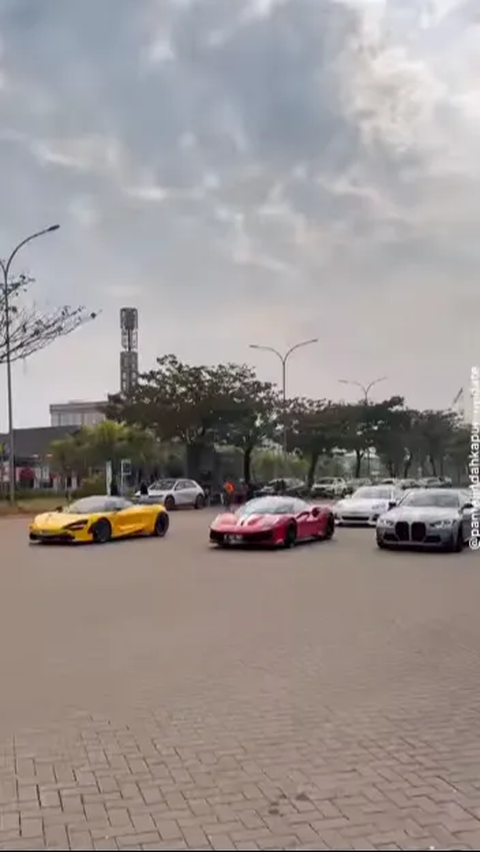 Ternyata ini Pekerjaan ‘Sultan-Sultan’ Pemilik Mobil Sport yang Sering Bikin Salfok di Jalanan