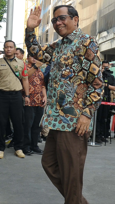 Mahfud Sindir Kinerja MK, Sebut Majelis Kehormatan MK Bisa Dibeli