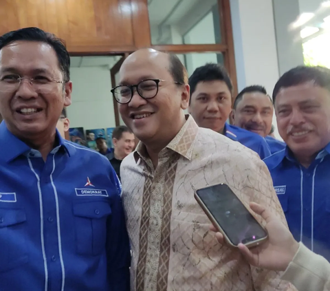 Rosan pun belum menjawab dengan tegas apakah sudah menjadi ketua tim pemenangan Prabowo-Gibran di Pilpres 2024.<br><br>