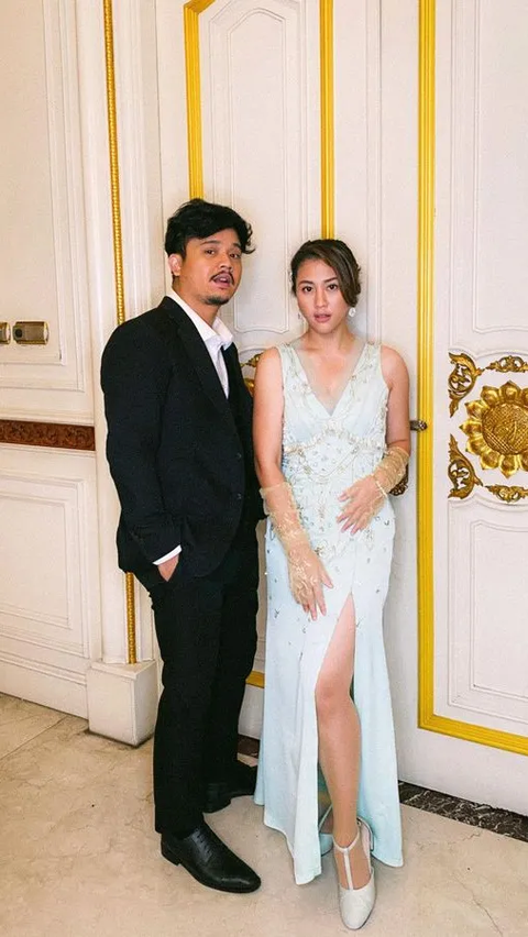 Deretan Foto Terbaru Sherina dan Derby Romero Tampil Glamor, Netizen 'Terlalu Cute'