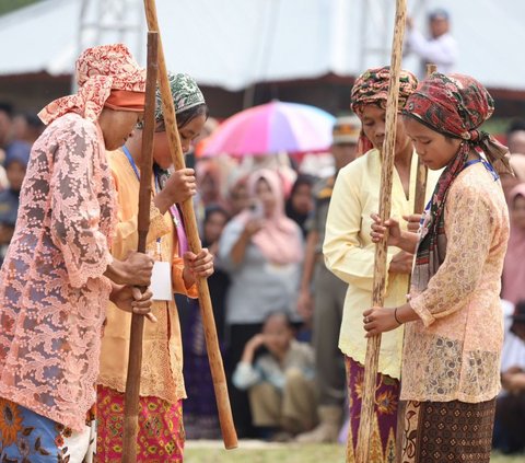 Wujud Pelestarian Tradisi Muaro Bungo, Kemendikbudristek Dukung Balayei di Lubuk Sakti