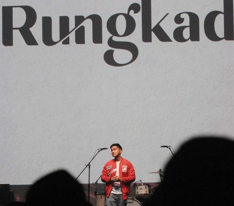 FOTO: Konser Pilpres Santuy 'Ojo Rungkad' Jadi Momentum PSI Deklarasi Dukung Pasangan Prabowo-Gibran di Pilpres 2024