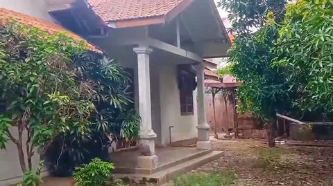 Potret Rumah Abiem Ngesti yang Terbengkalai, Dulu Mewah Pada Zamannya tapi Kini Memprihatinkan Jadi Kandang Ayam