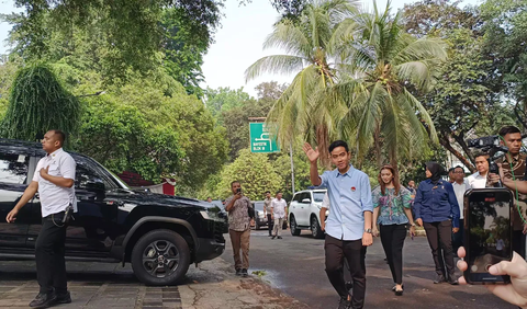 Ini pertama kali keduanya tampil bersama setelah Gibran dideklarasikan sebagai cawapres pasangan Prabowo.<br>