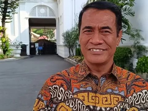 Jokowi Resmi Lantik Amran Sulaiman Jadi Menteri Pertanian