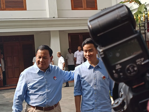 Gibran: Tenang Pak Prabowo, Saya Sudah di Sini